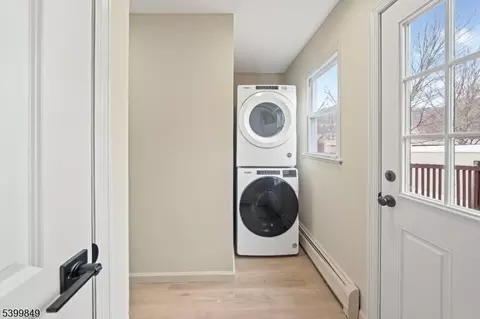 7 Weiss Dr, Middlesex, NJ 08846 photo 11