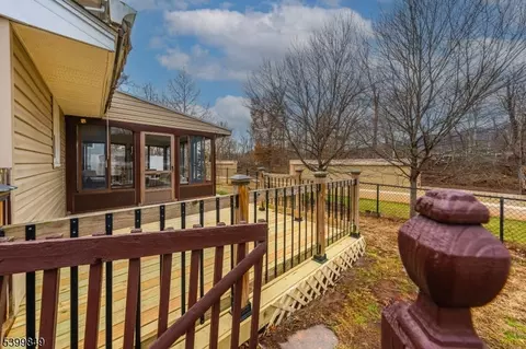 7 Weiss Dr, Middlesex, NJ 08846 photo 24