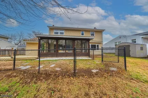 7 Weiss Dr, Middlesex, NJ 08846 photo 25