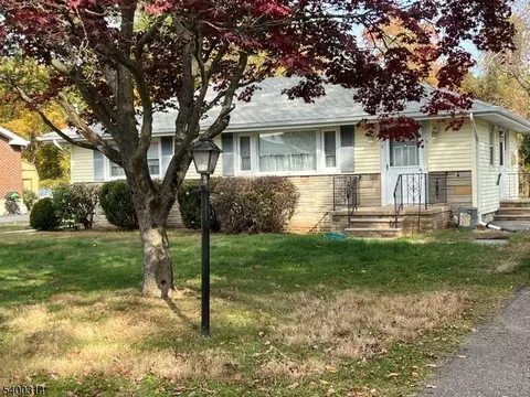 6 Gordon Rd, Wharton, NJ 07885