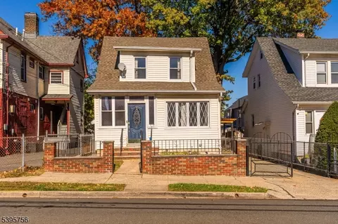 1379 Garfield Pl, Elizabeth, NJ 07208