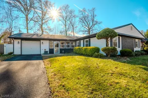 43 Elsin Ln, Willingboro, NJ 08046