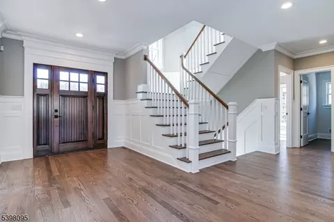 Entry Way - 1 Juniper Pointe Trl, Green Brook, NJ 08812 photo 2 of 2