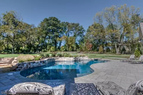 Exterior - 1 Juniper Pointe Trl, Green Brook, NJ 08812 photo 3 of 6