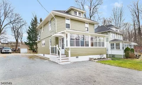 18 Garden Ave, Rockaway, NJ 07866