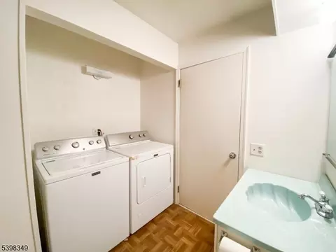 33 Foxhall # B, Middlesex, NJ 08846 photo 10