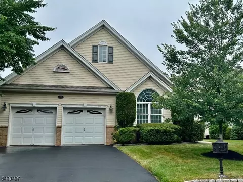 18 Bayard Rd, Somerset, NJ 08873