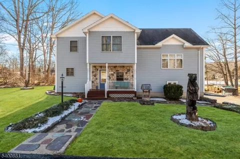 41 Oslo Dr, Rockaway Twp, NJ 07866
