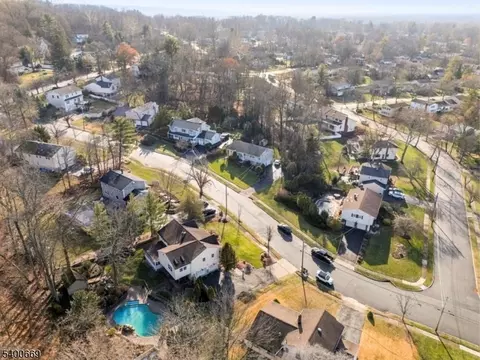 16 Gressinger Rd, Wayne, NJ 07470 photo 41
