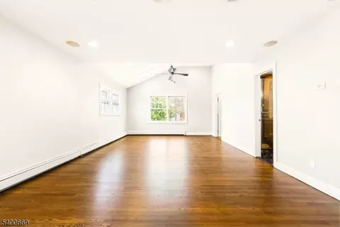 16 Gressinger Rd, Wayne, NJ 07470 photo 19