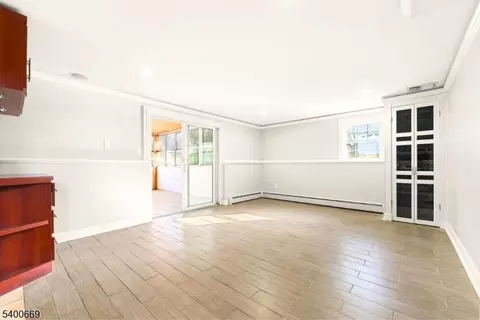16 Gressinger Rd, Wayne, NJ 07470 photo 27