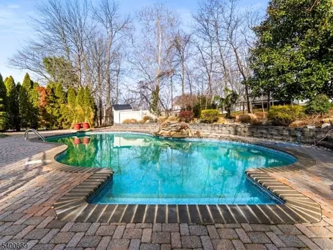 16 Gressinger Rd, Wayne, NJ 07470 photo 34