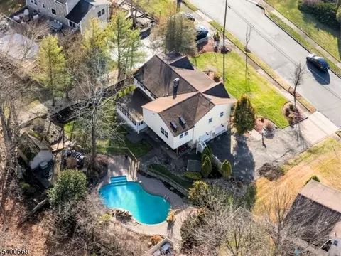 16 Gressinger Rd, Wayne, NJ 07470 photo 40
