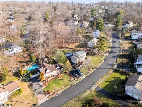 16 Gressinger Rd, Wayne, NJ 07470 photo 43