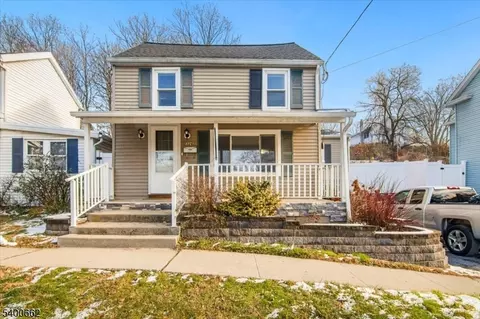 326 Market St, Belvidere, NJ 07823