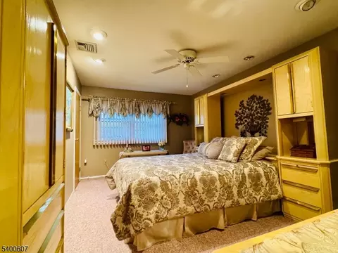 559 S Springfield Ave, Springfield, NJ 07081 photo 15