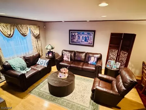 559 S Springfield Ave, Springfield, NJ 07081 photo 7