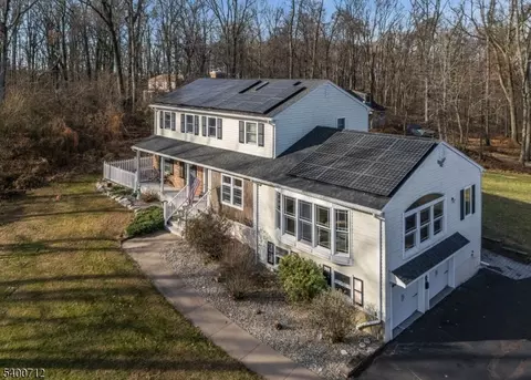 421 Adamic Hill Rd, Milford, NJ 08848