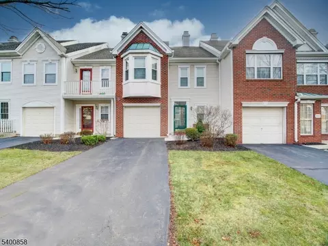 2905 Johnson Cir, Bridgewater, NJ 08807