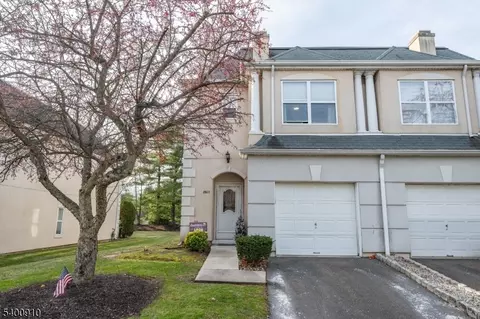 8605 Brittany Dr, Wayne, NJ 07470