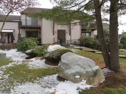 13228 Dell Pl #228, Stanhope, NJ 07874