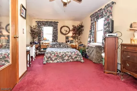 72 Burnside Pl, Haskell, NJ 07420 photo 13