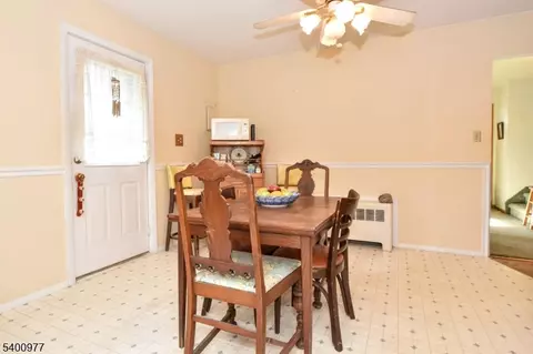 72 Burnside Pl, Haskell, NJ 07420 photo 12