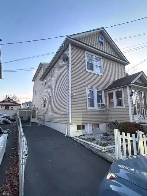 386 Yale Ave, Hillside, NJ 07205