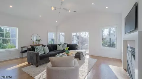 6 Berkeley Rd, Millburn, NJ 07041 photo 15