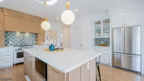 6 Berkeley Rd, Millburn, NJ 07041 photo 13