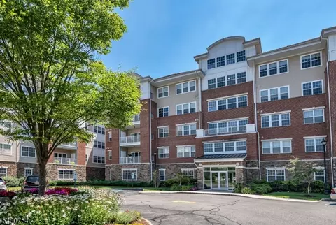 4203 Warrens Way #203, Wanaque, NJ 07465