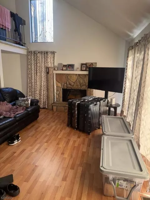 267 Gemini Dr #1B, Hillsborough, NJ 08844