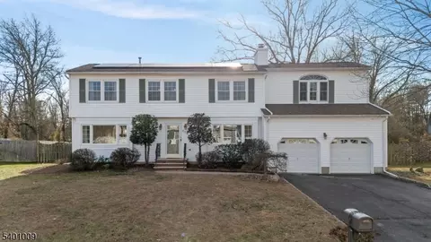 619 Van Liew Ct, Hillsborough, NJ 08844