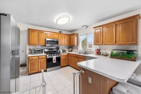Kitchen - 50 Blau Rd, Hackettstown, NJ 07840 photo 3 of 3
