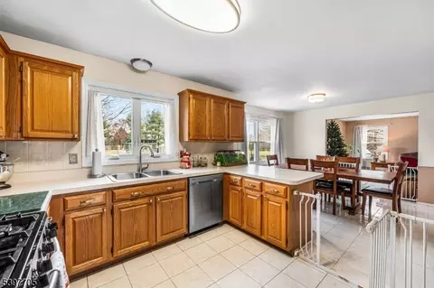 Kitchen - 50 Blau Rd, Hackettstown, NJ 07840 photo 2 of 3