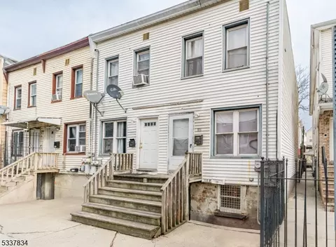 115 Highland Ave, Newark, NJ 07104