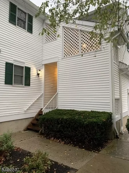 46 Smithfield Ct #46, Basking Ridge, NJ 07920