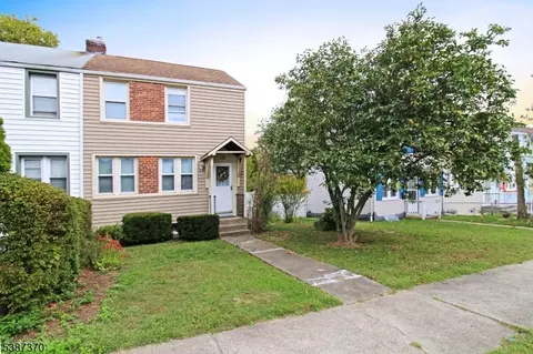 Exterior - 126 Baker St, Dover, NJ 07801 photo 2 of 3
