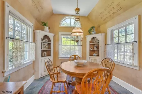 174 Paramus Rd, Paramus, NJ 07652 photo 12