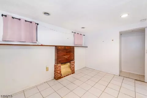 308 Davis Ave, Harrison, NJ 07029 photo 25