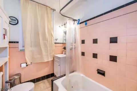 308 Davis Ave, Harrison, NJ 07029 photo 10