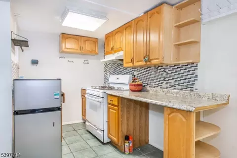 308 Davis Ave, Harrison, NJ 07029 photo 27