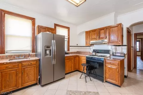 308 Davis Ave, Harrison, NJ 07029 photo 22