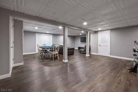 525 Pines Lake Dr, Wayne, NJ 07470 photo 31