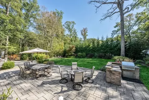 525 Pines Lake Dr, Wayne, NJ 07470 photo 35
