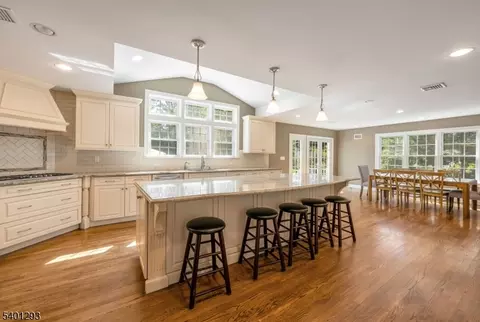 525 Pines Lake Dr, Wayne, NJ 07470 photo 13