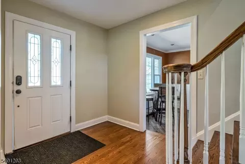 525 Pines Lake Dr, Wayne, NJ 07470 photo 4