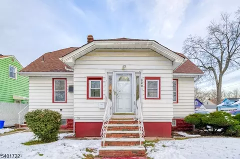 943 Drake Ave, Roselle, NJ 07203