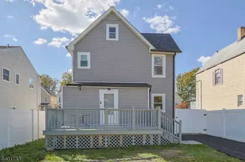 325 Manson Pl, Plainfield, NJ 07063 photo 4
