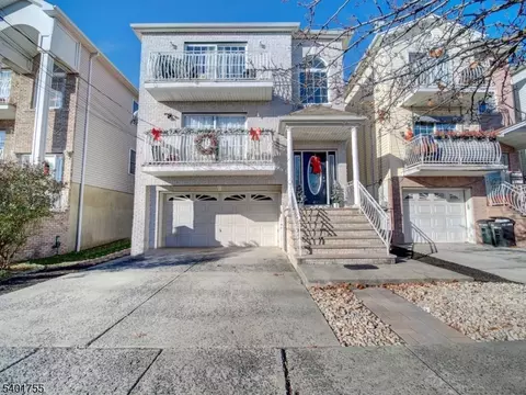 415 Loomis St, Elizabeth City, NJ 07206